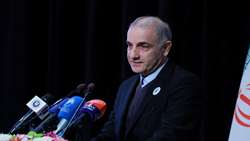 پیام قدردانی رئیس بیمارستان سینا از ۴۰ روز ایستادگی و فداکاری همکاران این مرکز درمانی در بحران جنگ تحمیلی سوم