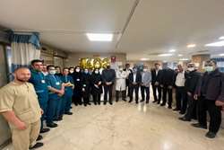 در اولین روز نوروز 1402 رئیس بیمارستان سینا از بخش های درمانی و اداری این مرکز بازدید کرد
