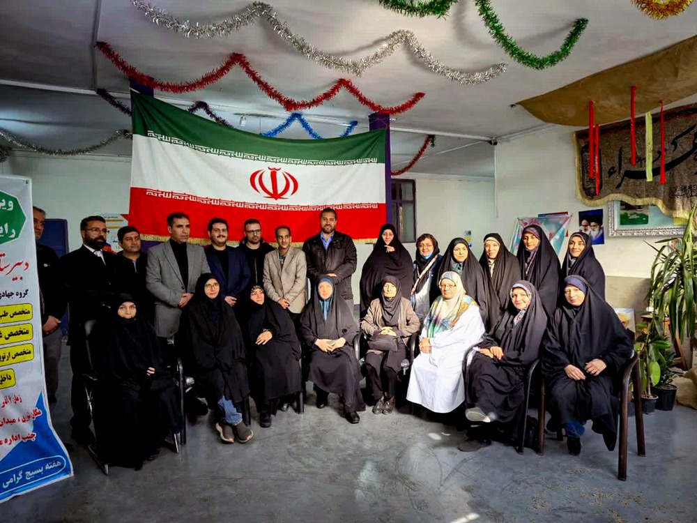 اجرای طرح ویزیت رایگان توسط گروه جهادی بسیج بیمارستان سینا در شهرستان ری