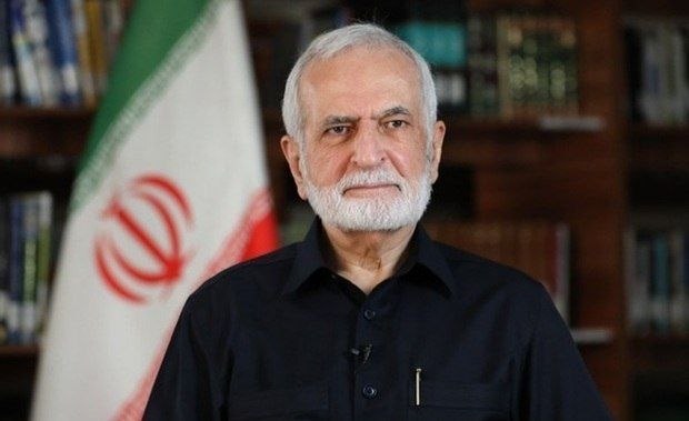 پیام تسلیت رئیس بیمارستان سینا در پی شهادت جانسوز، دکتر کمال خرازی، دیپلمات برجسته ایرانی و از بستگان دکتر محمدکاظم آقامیر، قائم مقام این مرکز درمانی